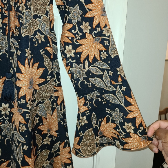 Tularosa REVOLVE 'Audrey' floral mini dress Size S - Picture 9 of 9